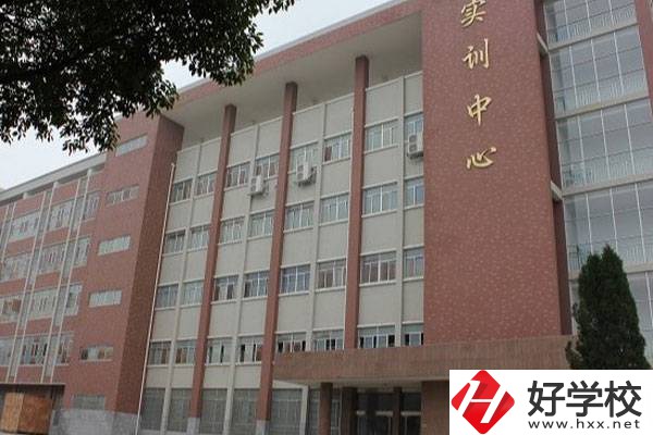 岳陽市高級技工學(xué)校實訓(xùn)中心