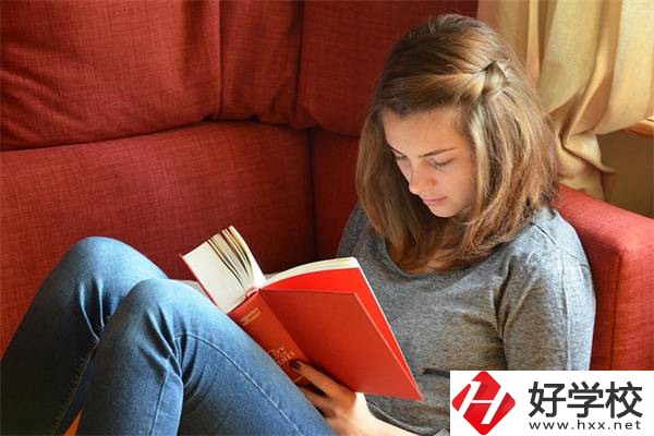 在湖南考不上高中怎么辦？女孩學點什么好？