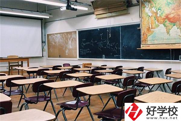 在湖南選職校的3個(gè)坑，一定要避開！