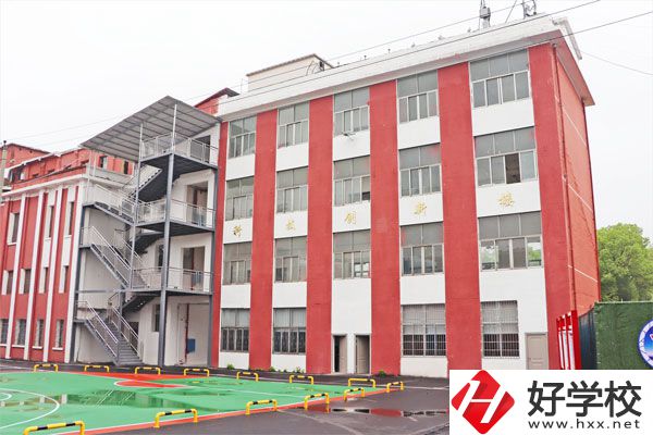 邵陽市開元職業(yè)技術學校教學樓