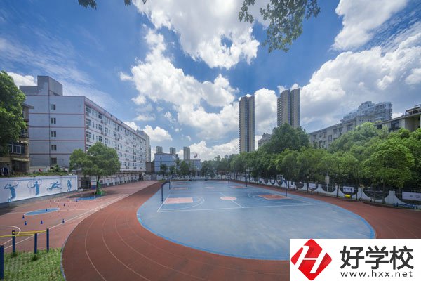 如果你想在長沙讀建筑專業(yè)，一定要看看這所學(xué)校